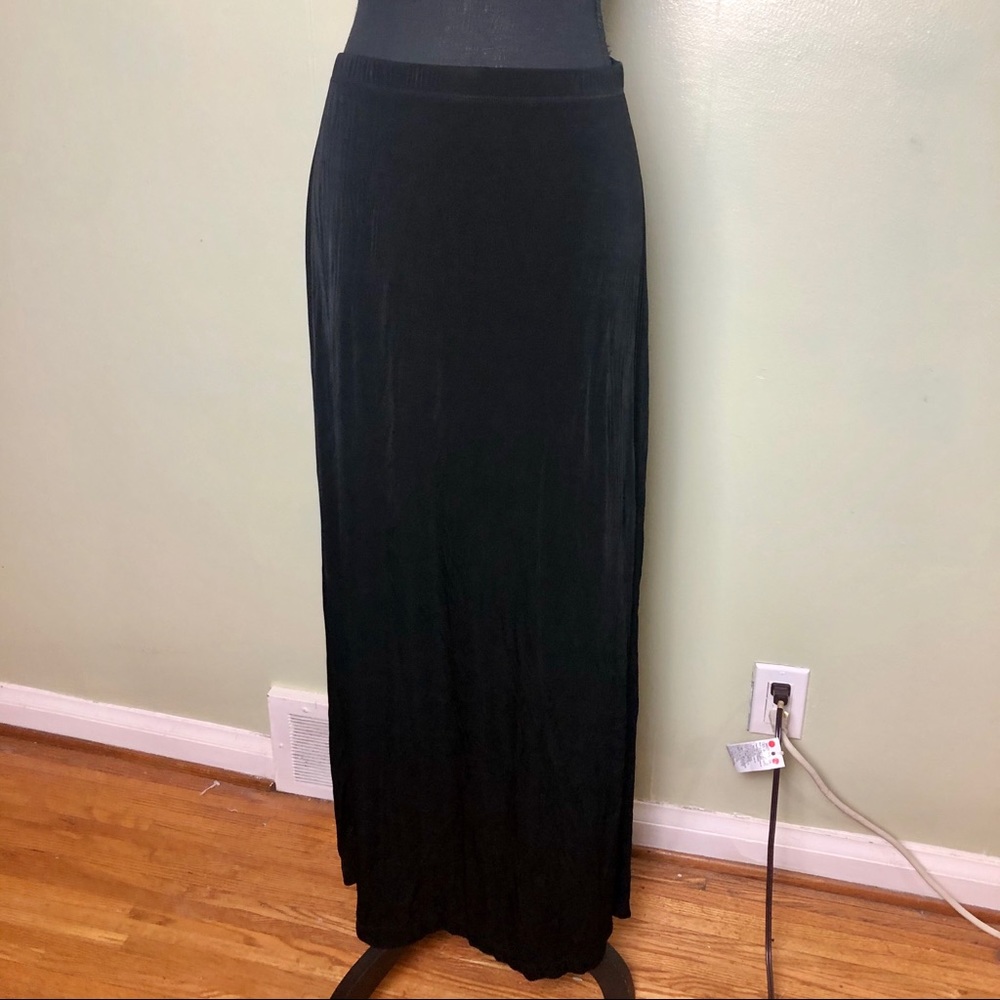 Liz Baker Tall Large black maxi skirt with slit